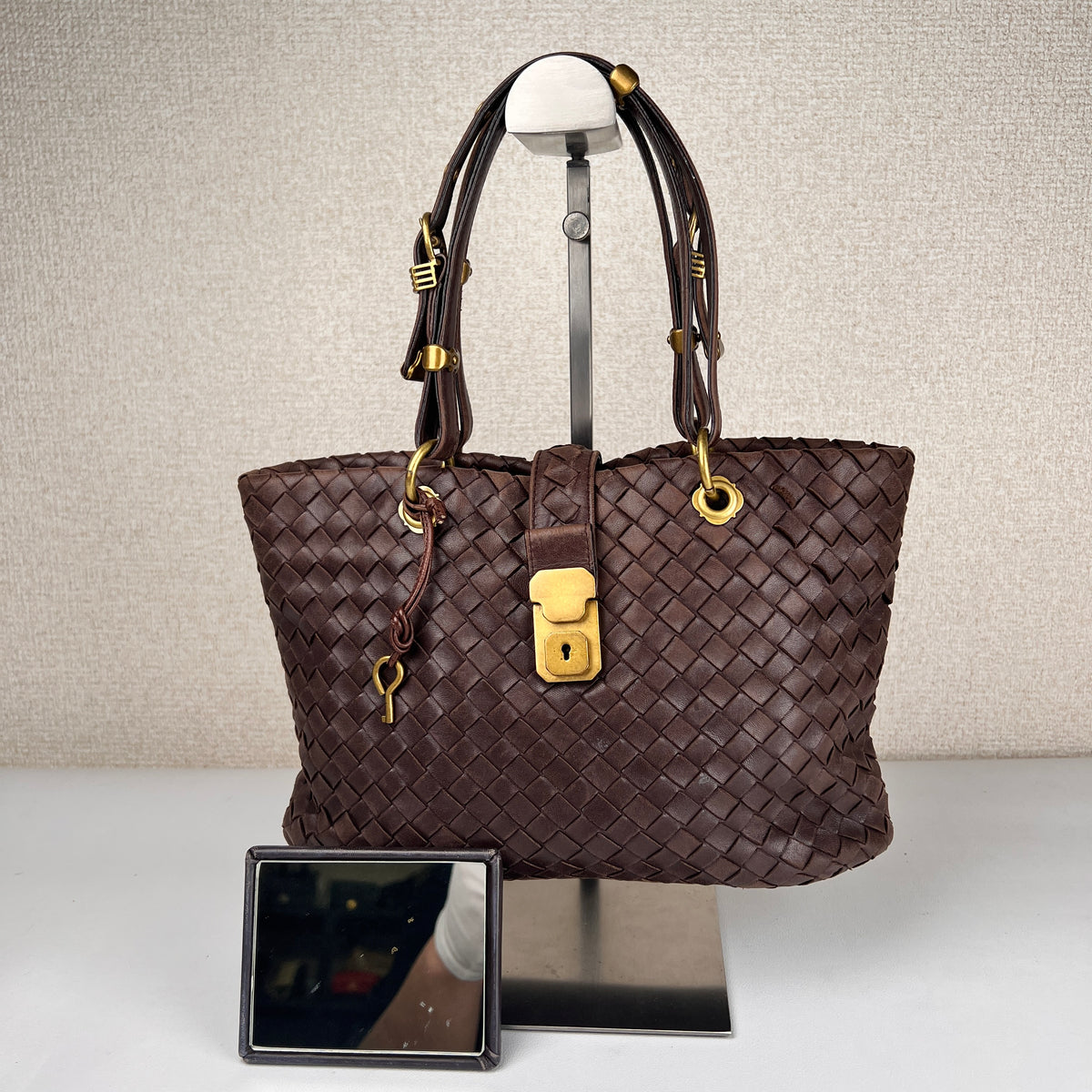 Bottega Veneta Brown Handle Bags A-17241
