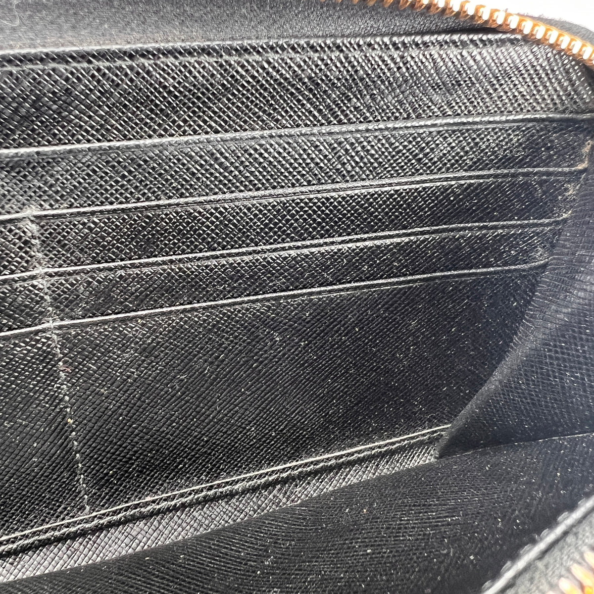 Prada Black Wallets A-17265