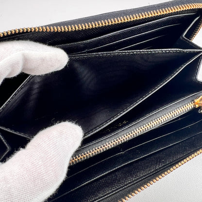 Prada Black Wallets A-17265
