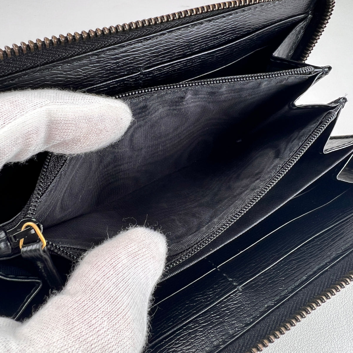 Gucci Black Wallets A-17272