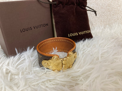 Louis Vuitton Brown A-17275