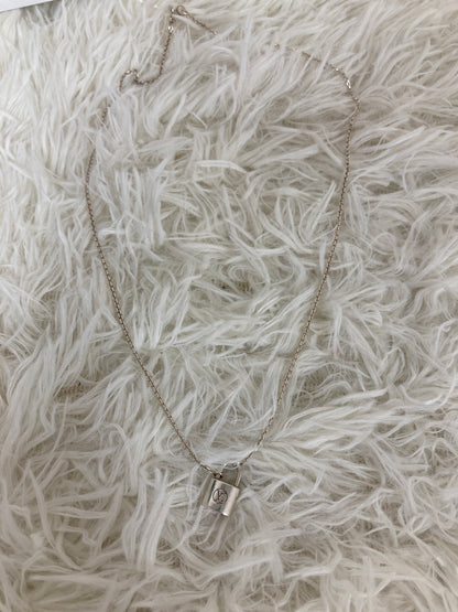 Louis Vuitton Silver Necklaces A-17286