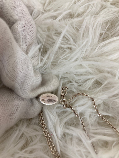 Louis Vuitton Silver Necklaces A-17286