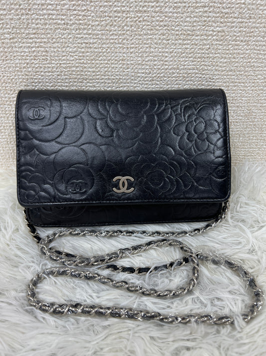 Chanel Black Shoulder Bags A-17300
