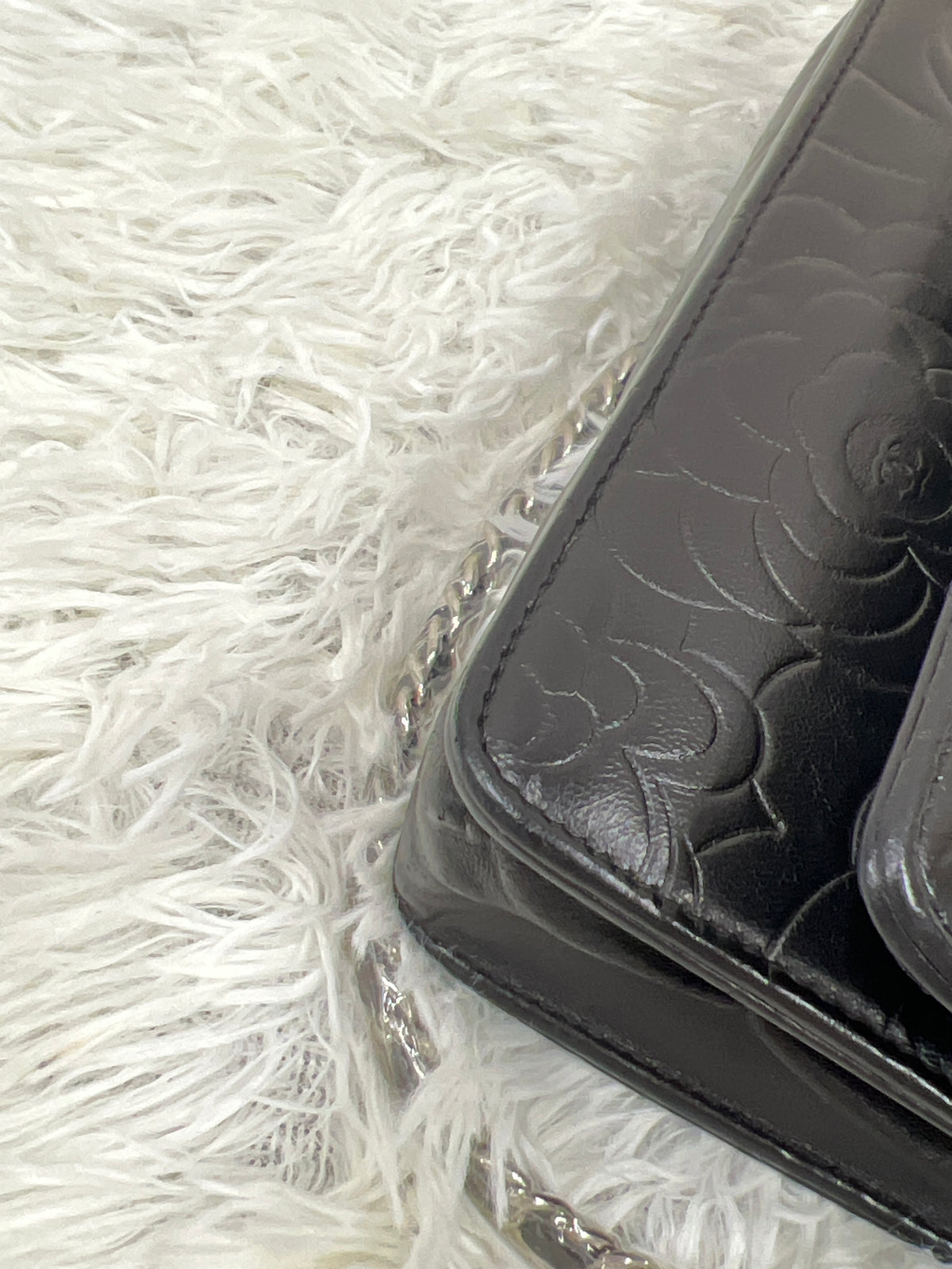 Chanel Black Shoulder Bags A-17300