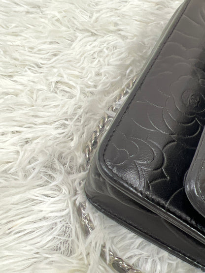 Chanel Black Shoulder Bags A-17300