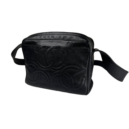 Chanel Black Shoulder Bags A-17314