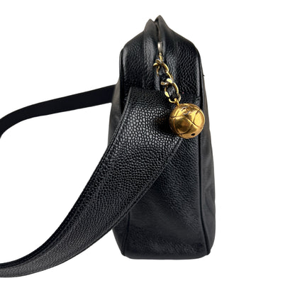 Chanel Black Shoulder Bags A-17314