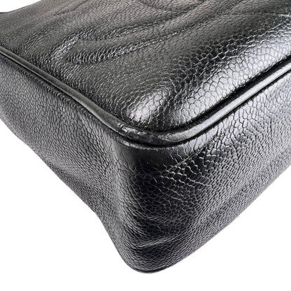 Chanel Black Shoulder Bags A-17314