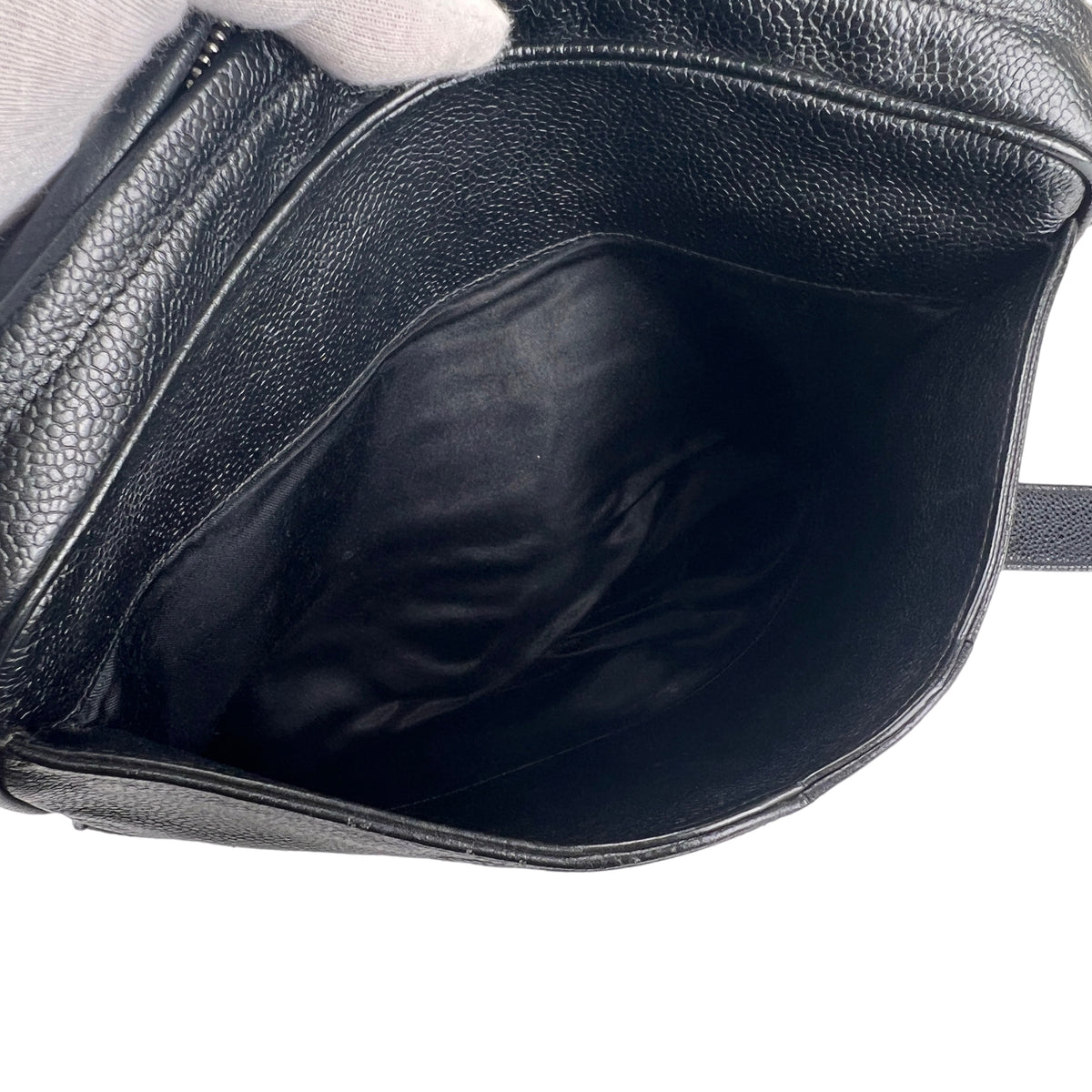 Chanel Black Shoulder Bags A-17314