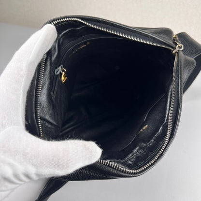 Chanel Black Shoulder Bags A-17314