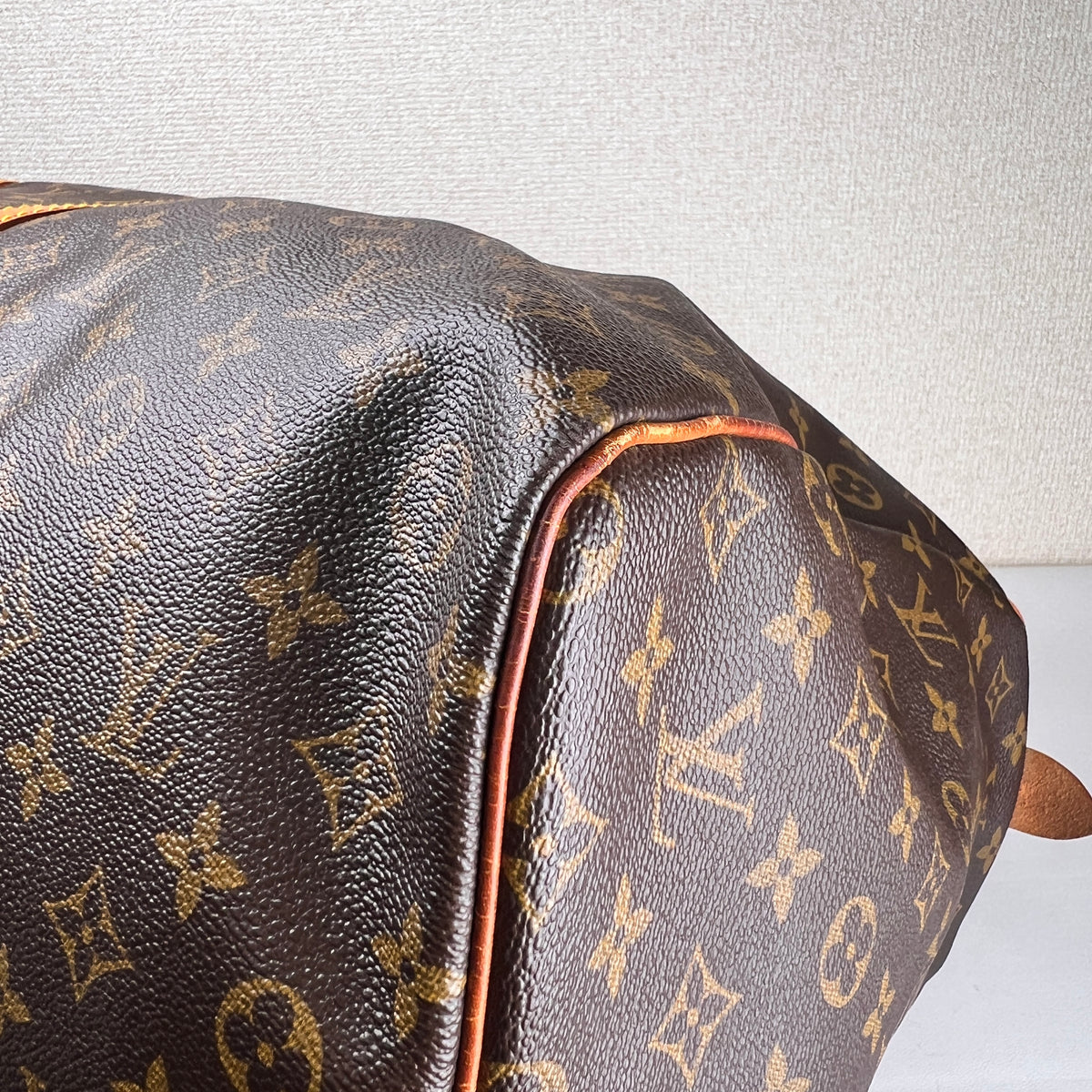 Louis Vuitton Brown Travel Bags A-17321