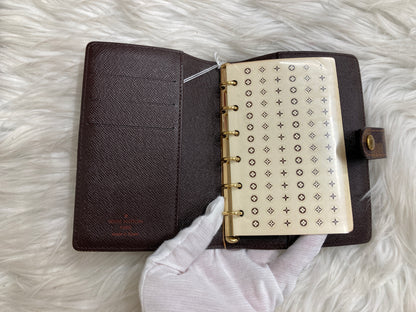 Louis Vuitton Brown A-17322