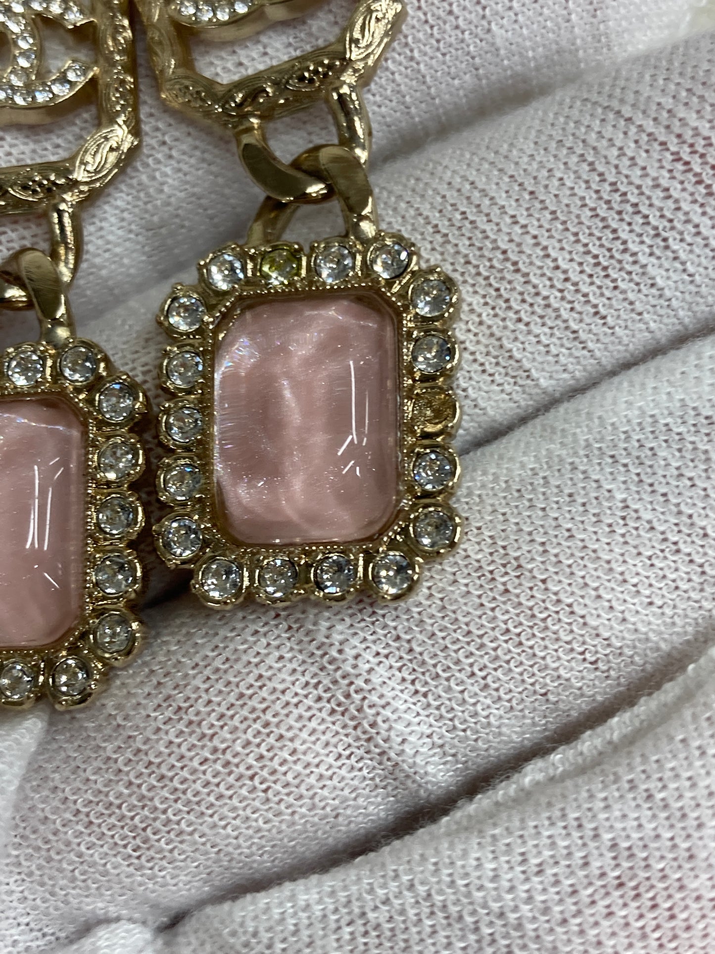 Chanel Gold Earrings A-17323