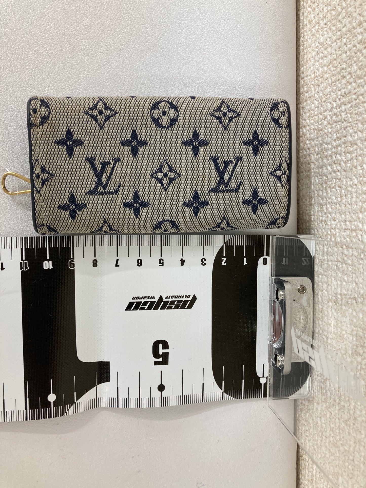 Louis Vuitton Navy Small goods A-17325