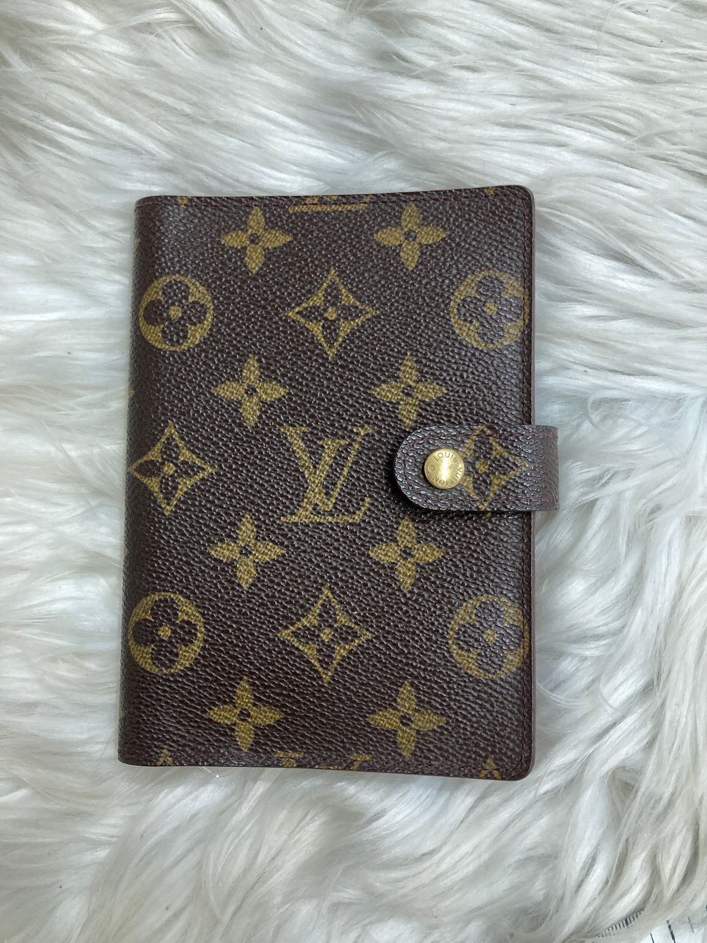 Louis Vuitton Brown A-17326