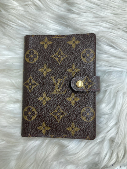 Louis Vuitton Brown A-17326