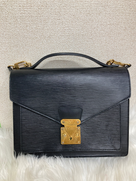 Louis Vuitton Black Shoulder Bags A-17328