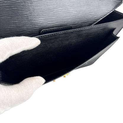 Louis Vuitton Black Shoulder Bags A-17328
