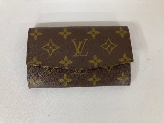 Louis Vuitton Brown Wallets A-17330