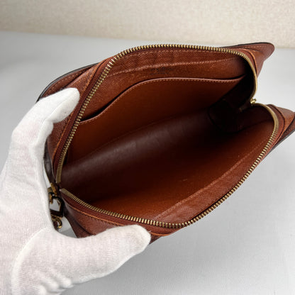 Louis Vuitton Brown Pouches A-17331