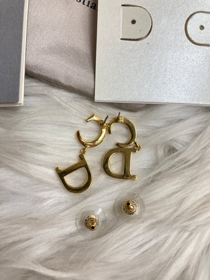 Dior Gold Earrings A-17337