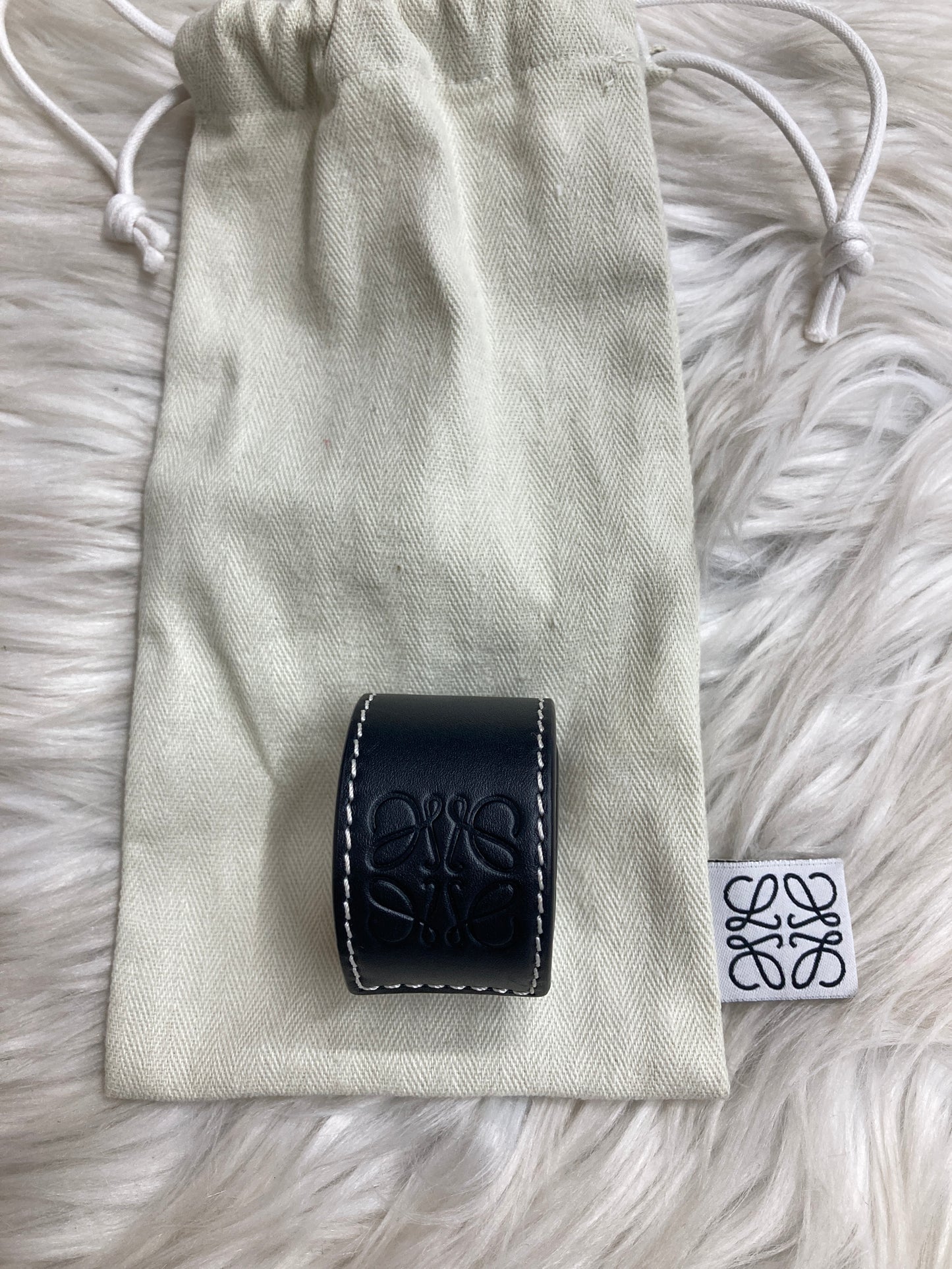 Loewe Black Small goods A-17339