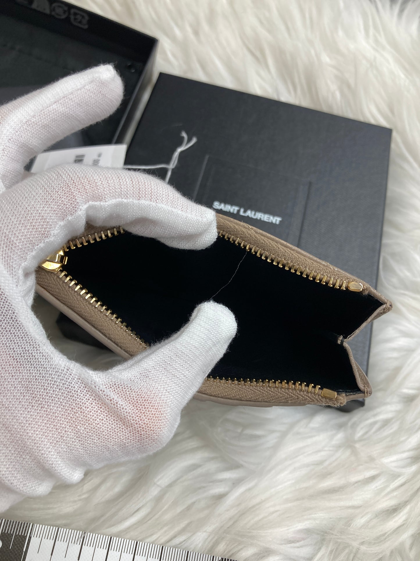 Saint Laurent Beige Wallets A-17341