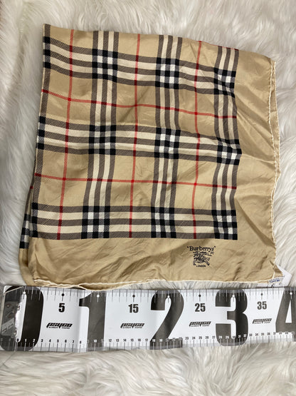 Burberry Beige Scarves A-17350