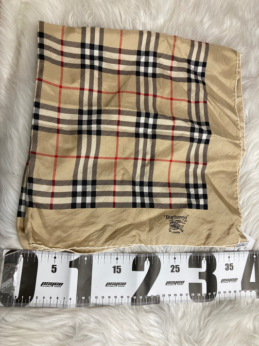 Burberry Beige Scarves A-17350