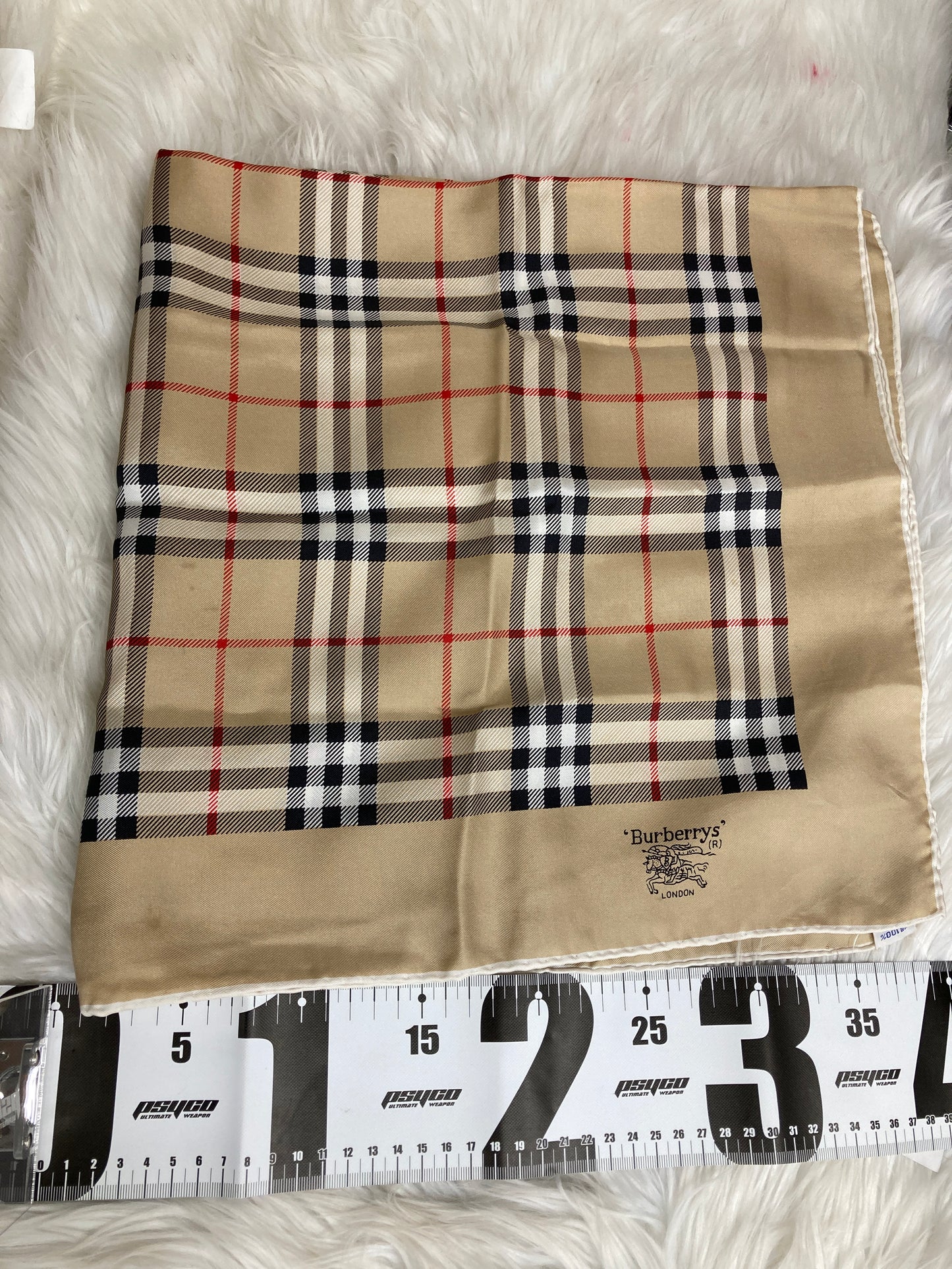 Burberry Beige Scarves A-17352