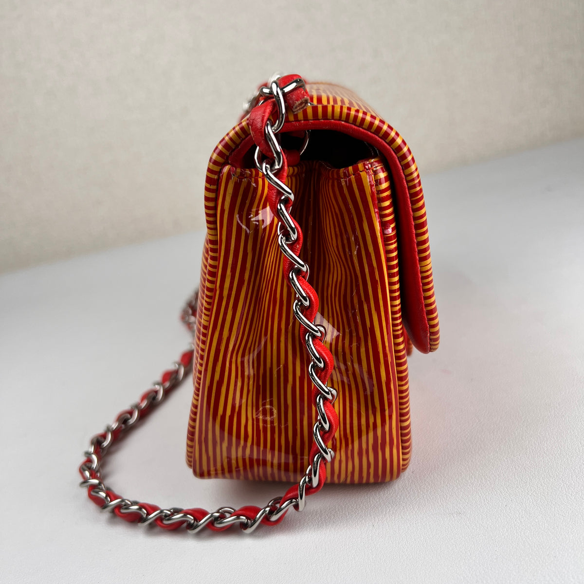 Chanel Orange Shoulder Bags A-17364