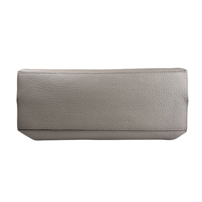 Louis Vuitton Gray Shoulder Bags A-17365
