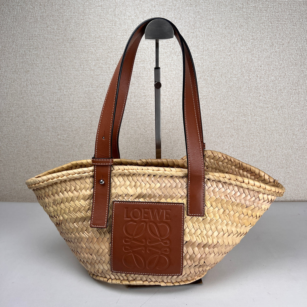 Loewe Brown Handle Bags A-17371