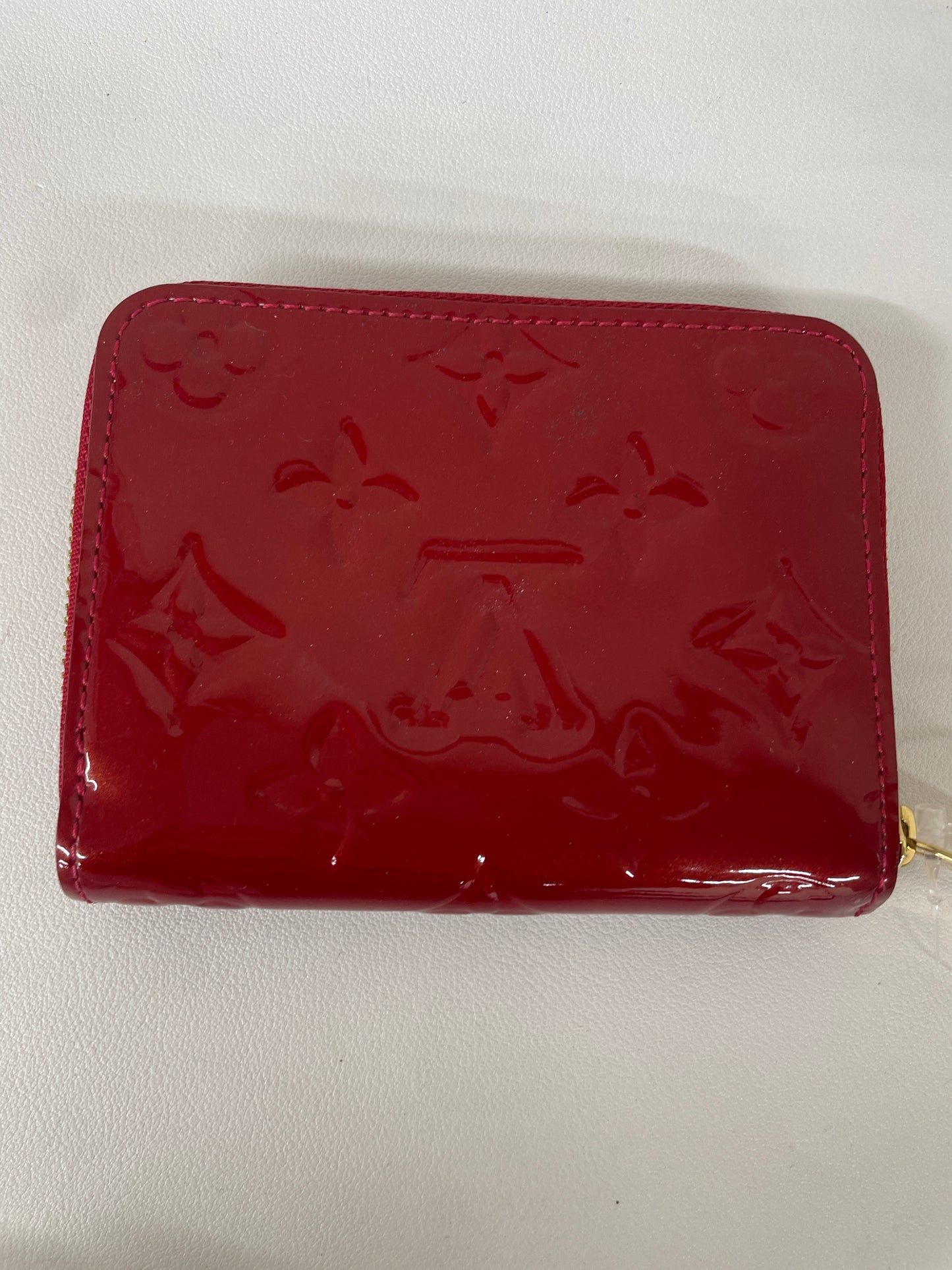 Louis Vuitton Red Wallets A-17384