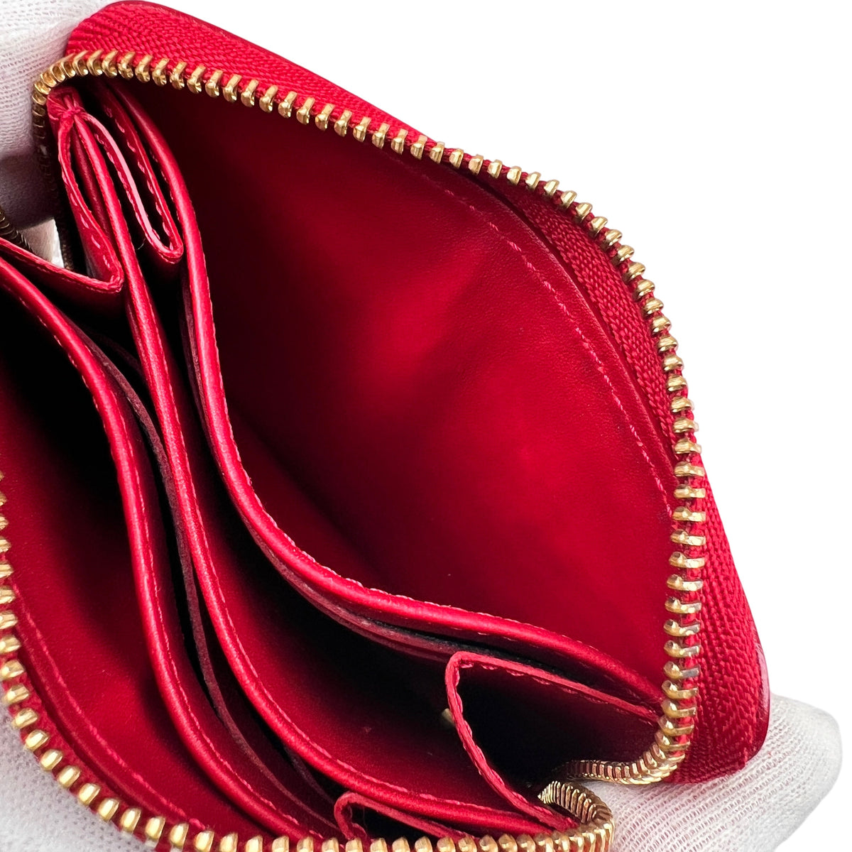 Louis Vuitton Red Wallets A-17384