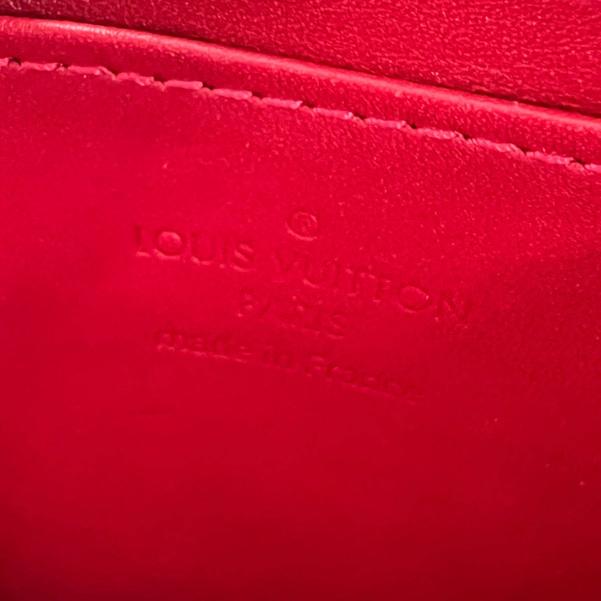 Louis Vuitton Red Wallets A-17384