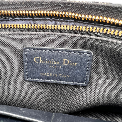 Dior Navy Shoulder Bags A-17387