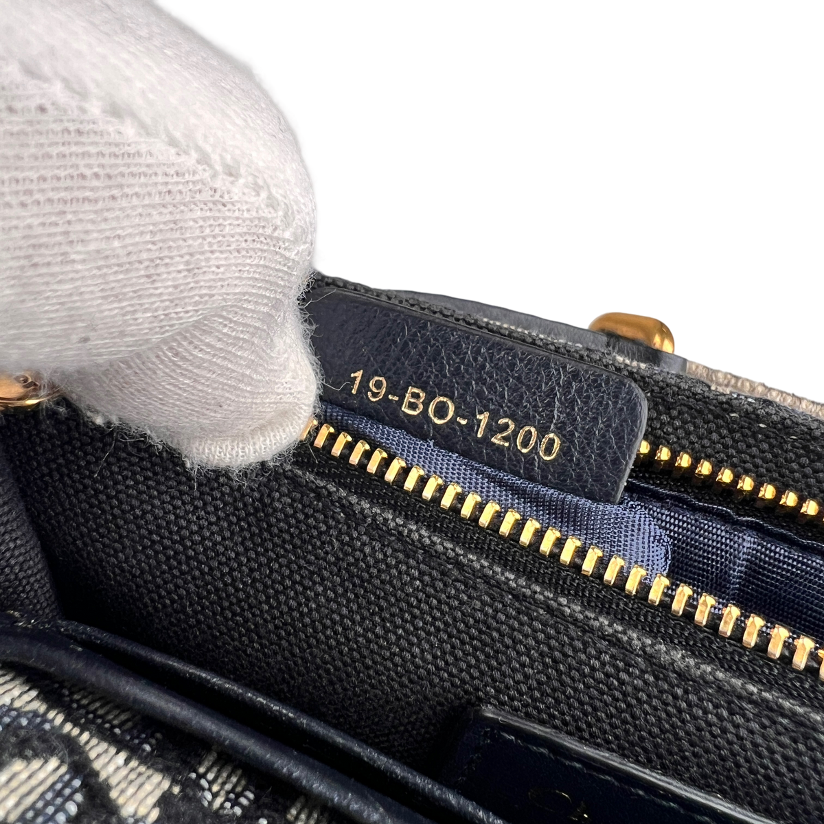 Dior Navy Shoulder Bags A-17387