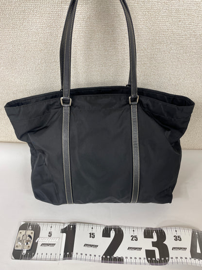 Prada Black Handle Bags A-17389