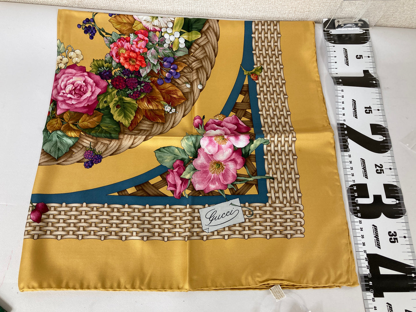 Gucci Yellow Scarves A-17390