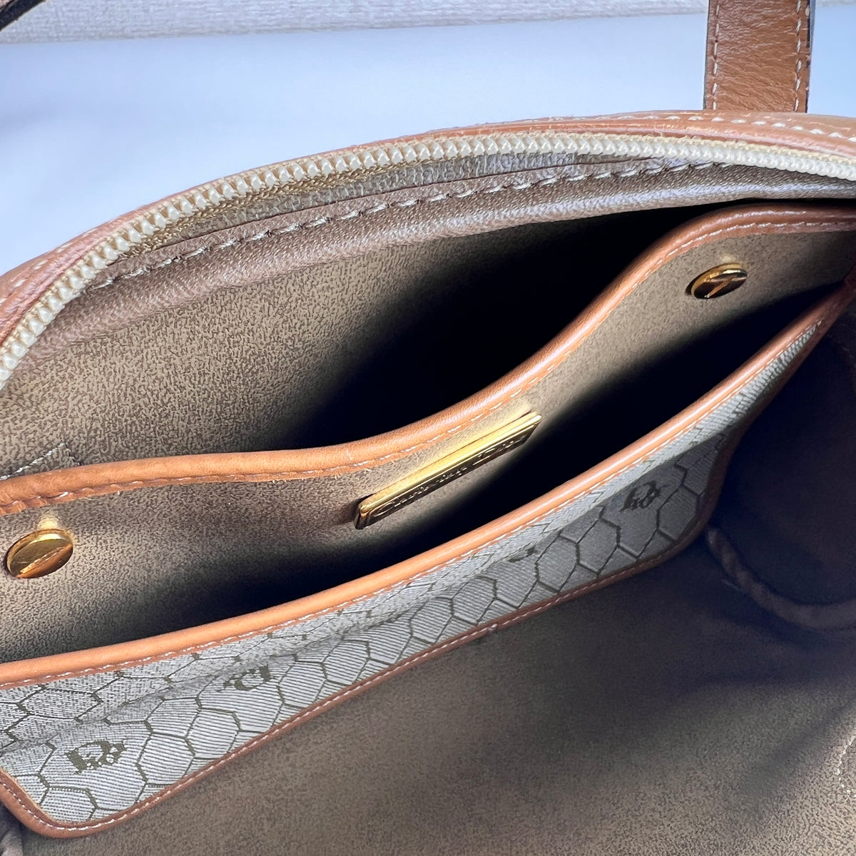 Dior Brown Handle Bags A-17393