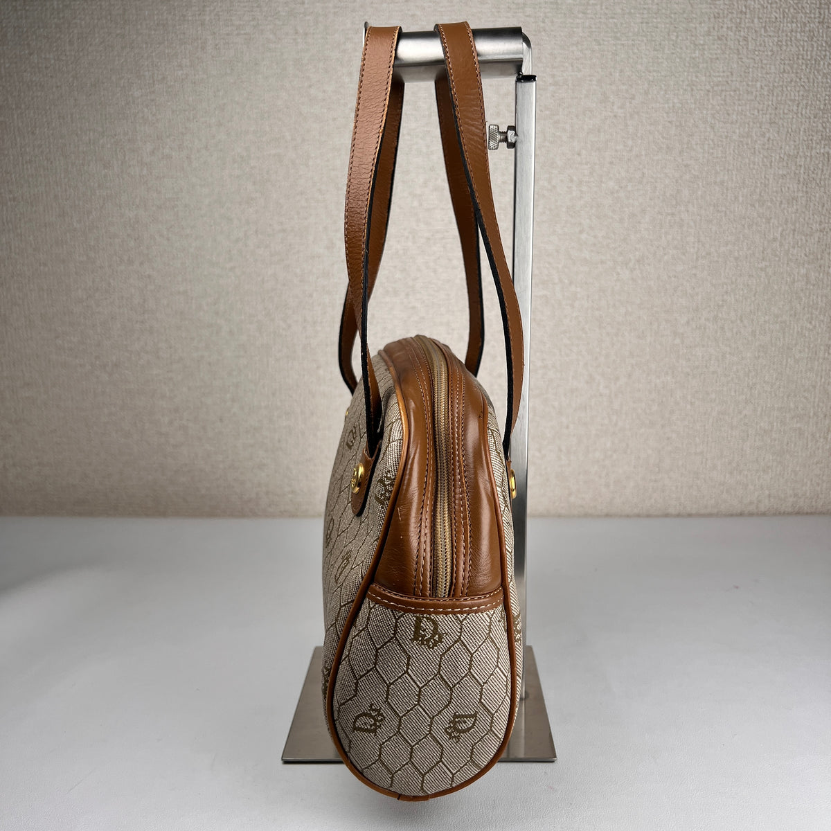 Dior Brown Handle Bags A-17393