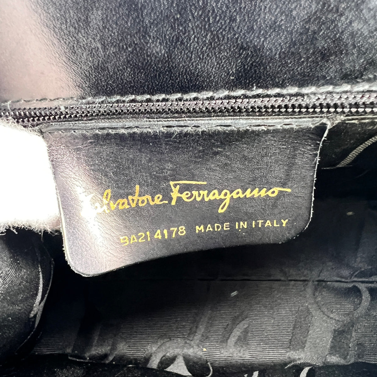 Ferragamo Black Handle Bags A-17398
