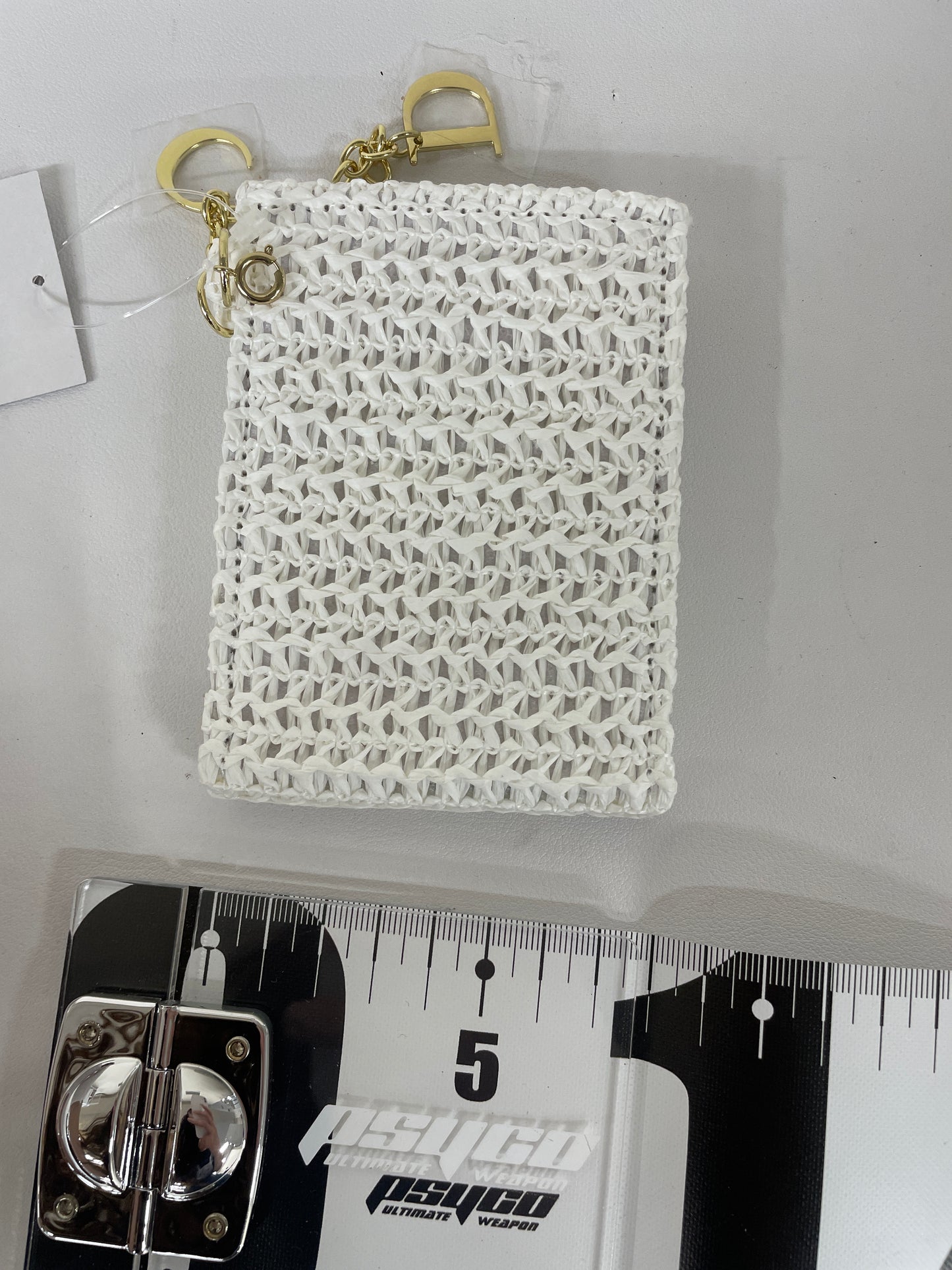 Dior White A-17400