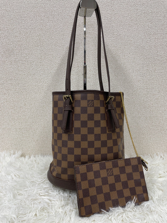 Louis Vuitton Brown Tote Bags A-17428