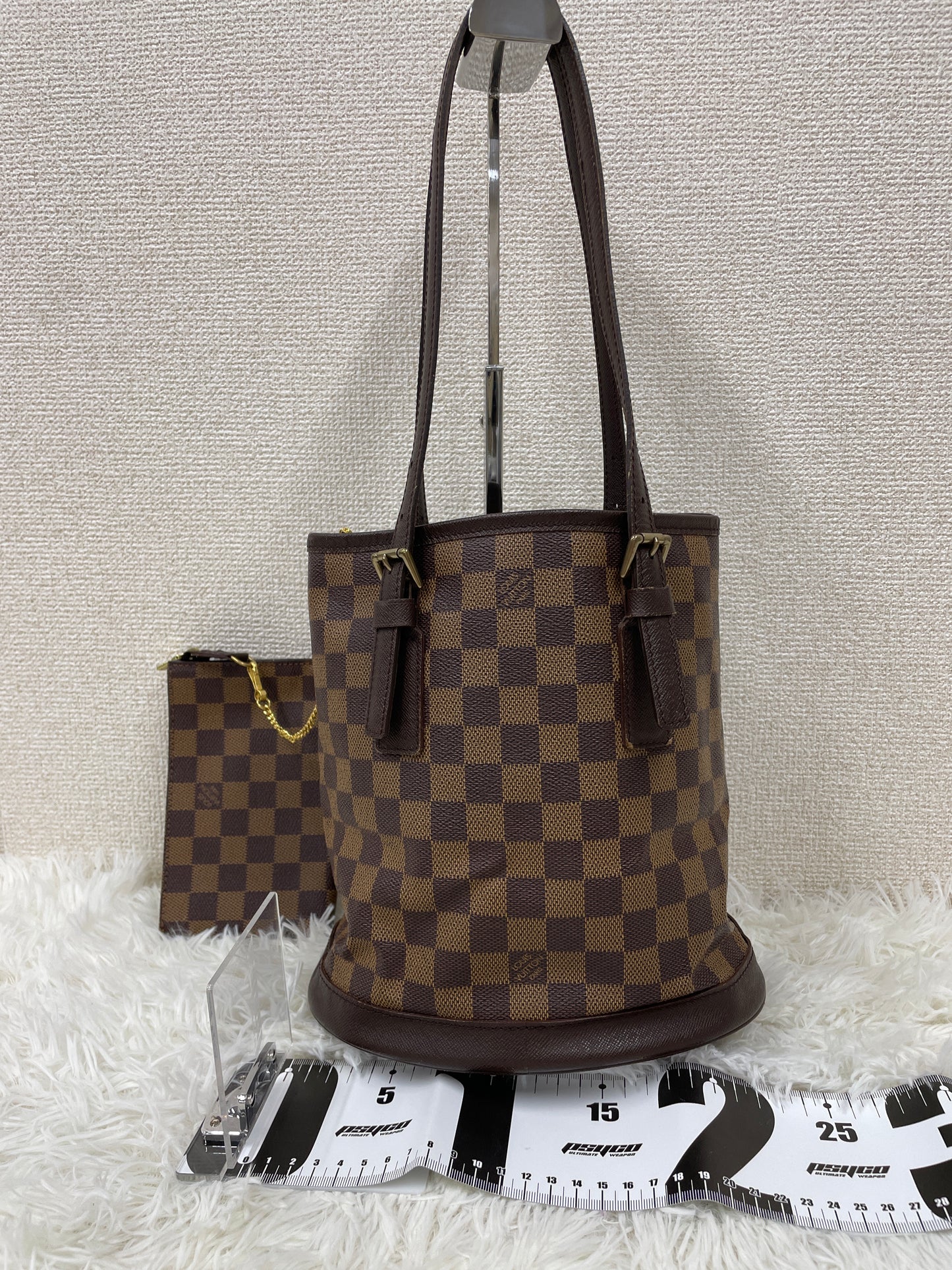 Louis Vuitton Brown Tote Bags A-17428