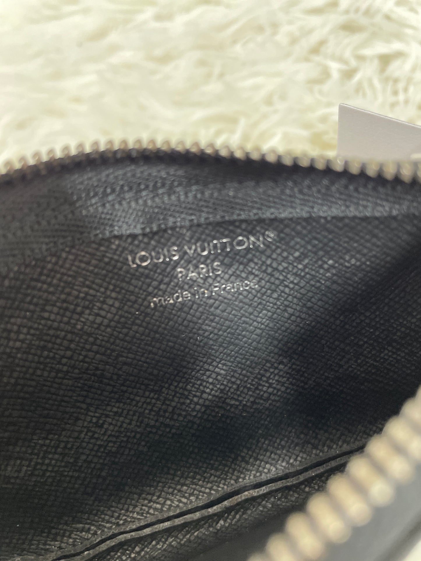 Louis Vuitton Black Small goods A-17430