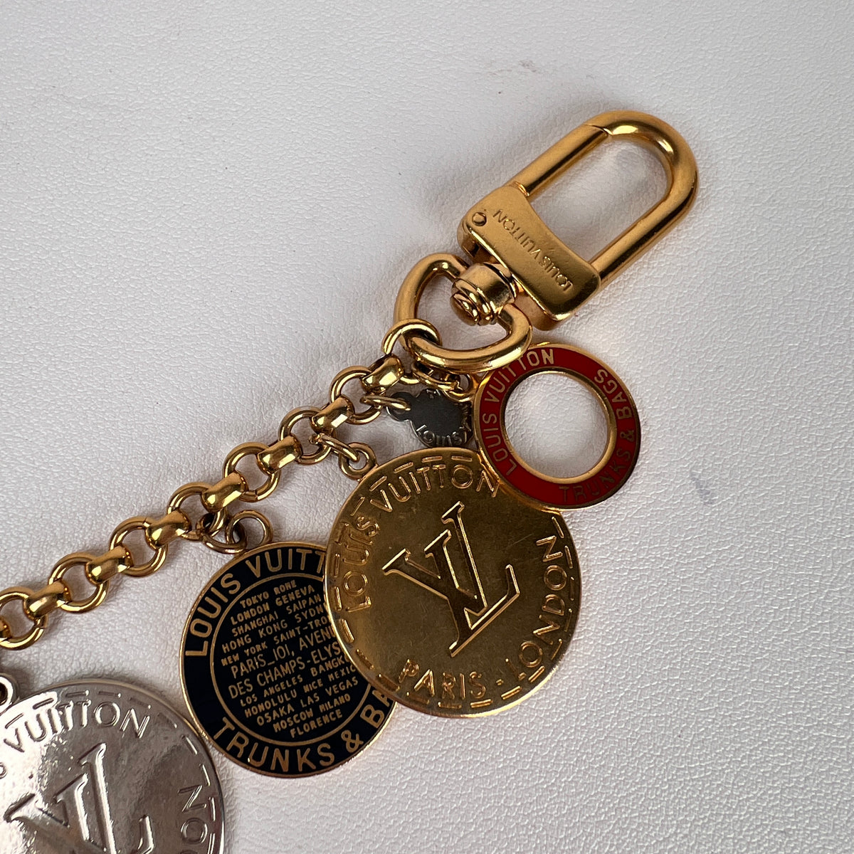 Louis Vuitton Multicolor Small goods A-17432