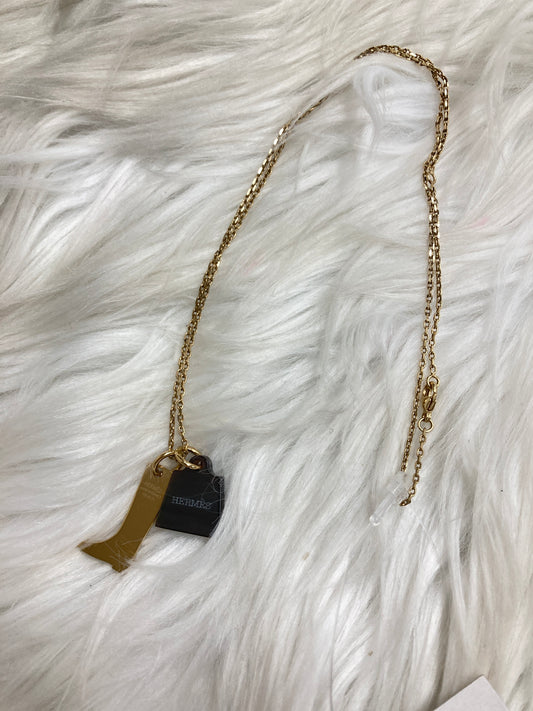 Hermes Gold Necklaces A-17459